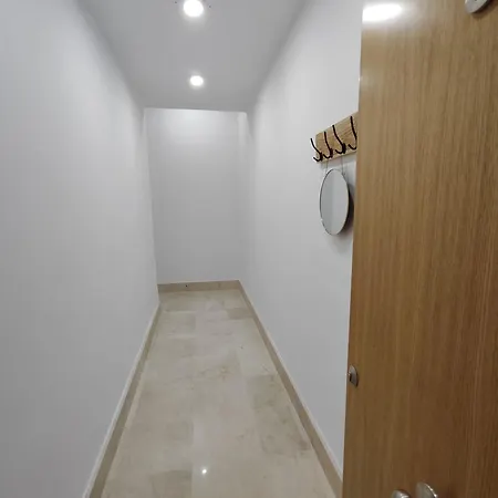 Luxury Play Victoria * קדיז