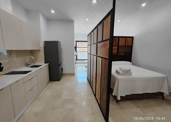 Luxury Play Victoria *