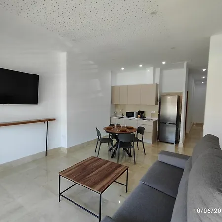 Luxury Playa Victoria Apartment *