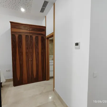 Luxury Playa Victoria Apartment