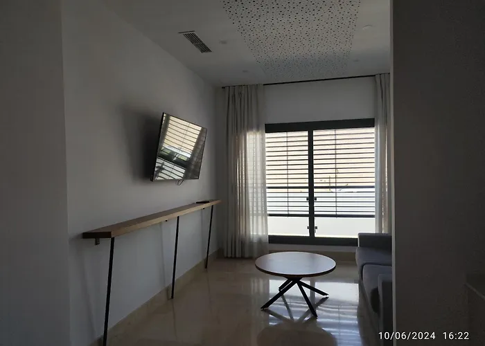 Luxury Play Victoria * Cadiz